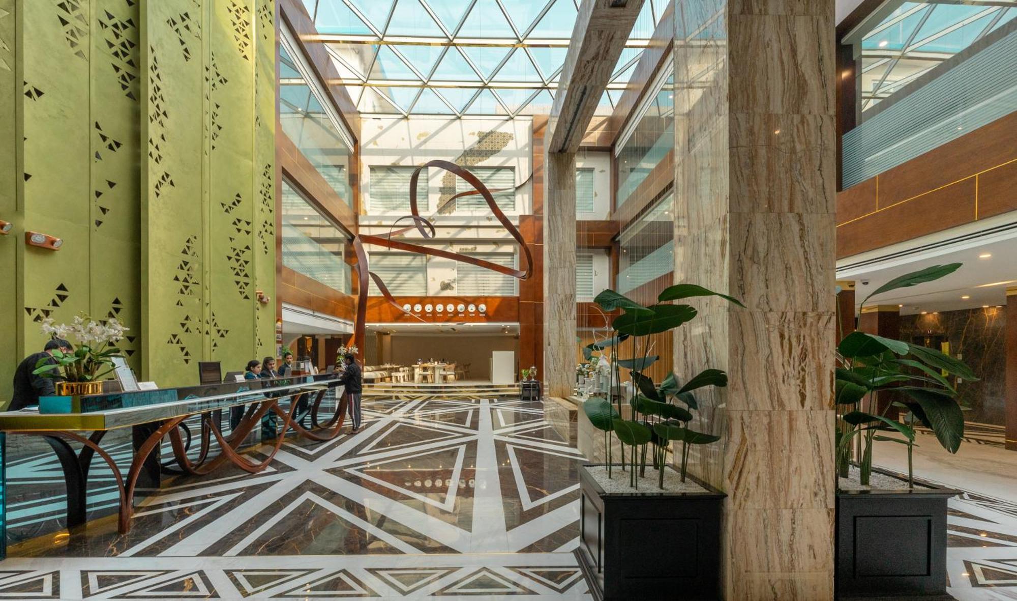 Best Western Premier Исламабад Екстериор снимка