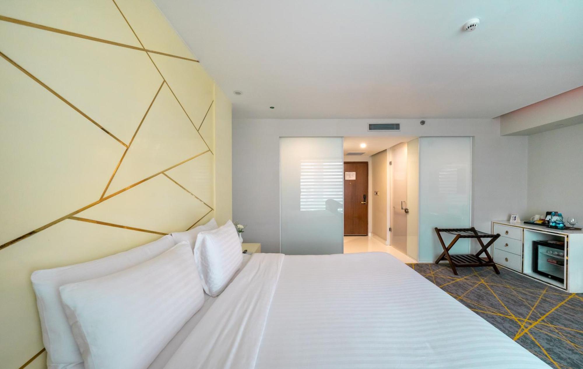 Best Western Premier Исламабад Екстериор снимка